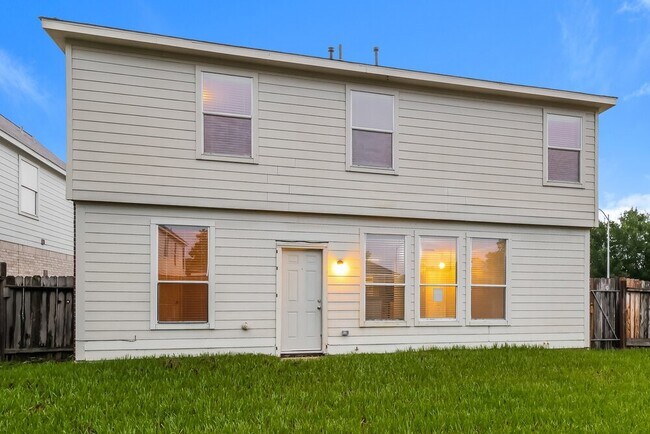 Building Photo - 12214 Landsdown Ridge Way