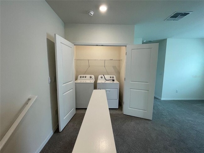 Building Photo - 11127 Crescent Deer Dr