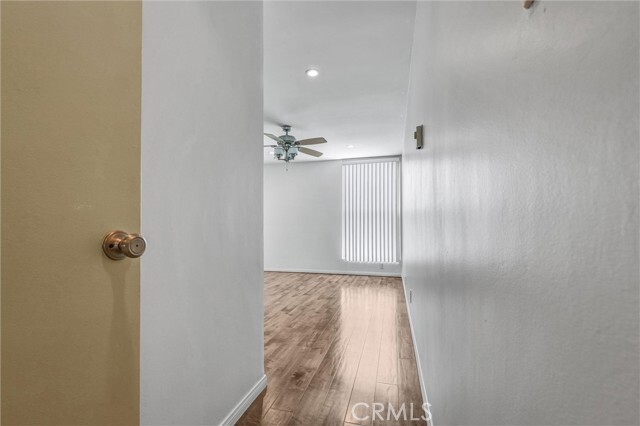 Building Photo - 320 S Gramercy Pl