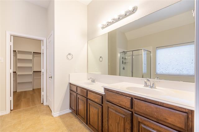 Building Photo - 5708 Silver Buckle Dr