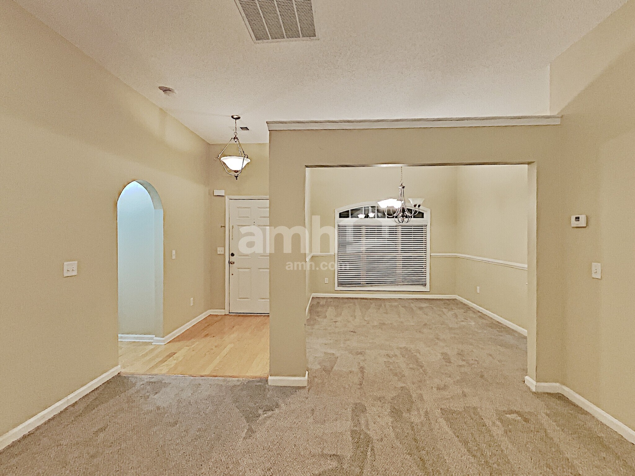 Building Photo - 466 Camella Cir