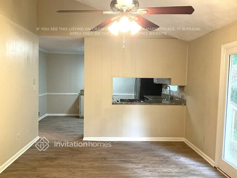 Building Photo - 3541 Ridge View Ct NE