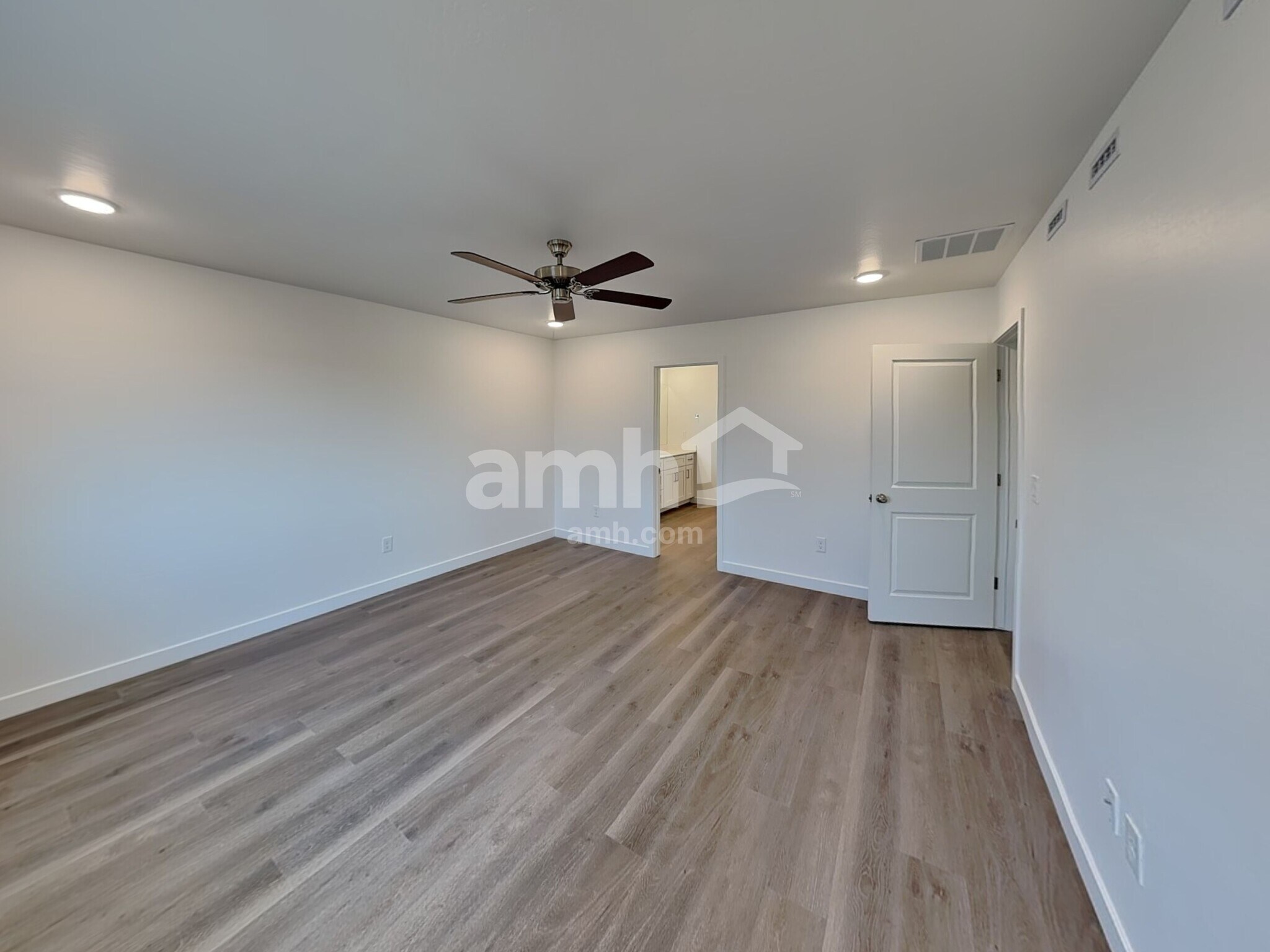 Building Photo - 9733 W Luxton Ln