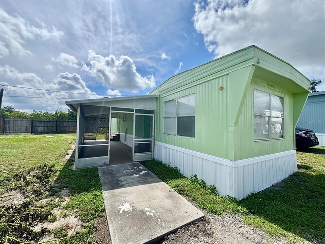 Building Photo - 108 Laureti Ln
