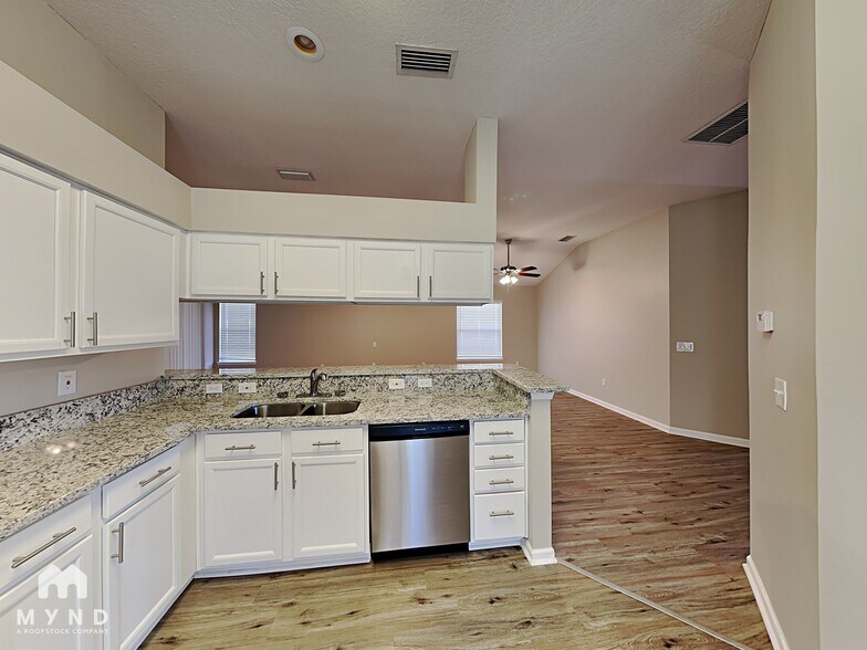 Building Photo - 6585 Morse Glen Ln