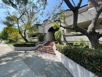 Building Photo - Prime Pasadena Condo