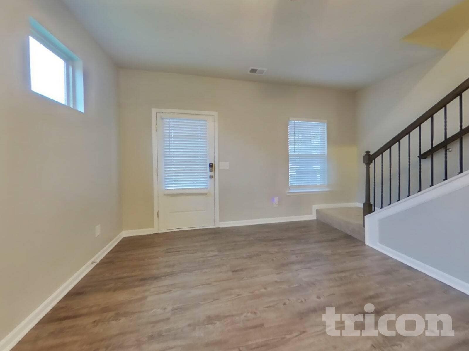 Building Photo - 86 Howard Ave