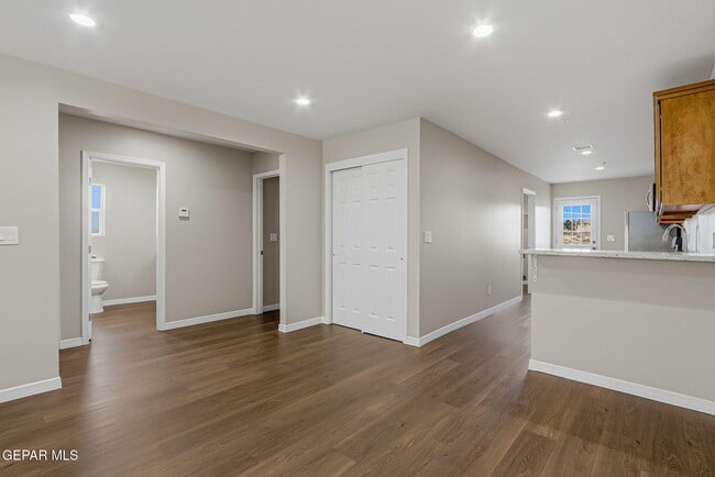 Building Photo - 1481 O Sullivan Dr