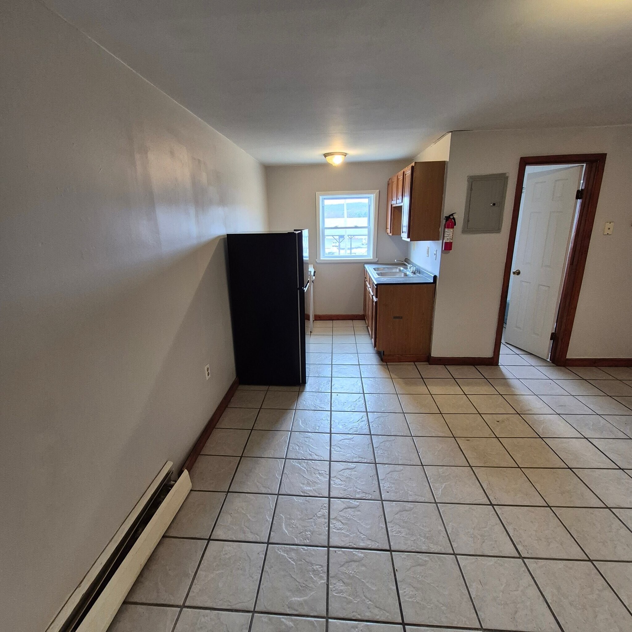 Building Photo - 2071 Ulster Ave