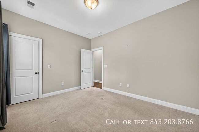 Building Photo - 133 Alder Cir