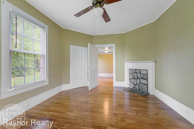 Building Photo - 2 br, 1 bath House - 4878 NC 56 E