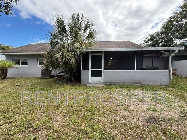 Building Photo - 8340 Le Mesa St