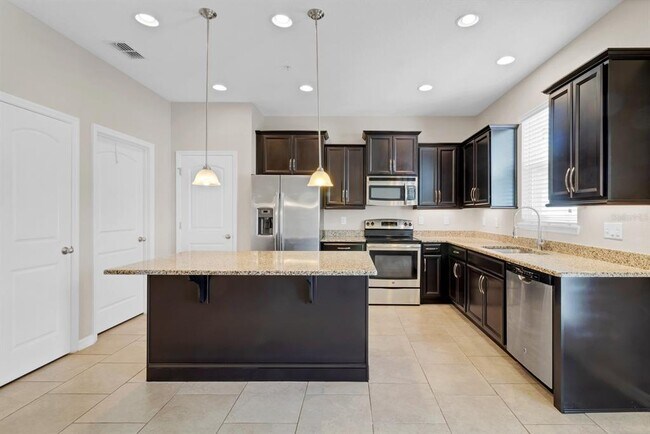 Building Photo - 1578 Softshell St