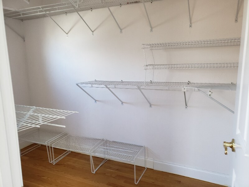 Building Photo - 6 Franklin St