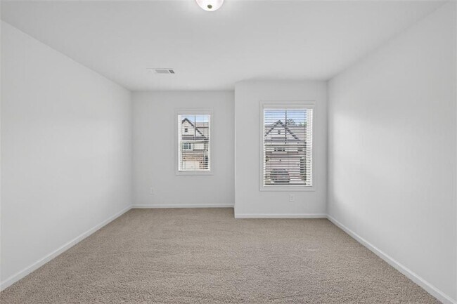 Building Photo - 5524 Garens Way