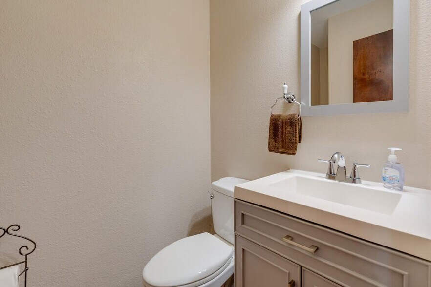 Building Photo - 2609 Wheless Ln