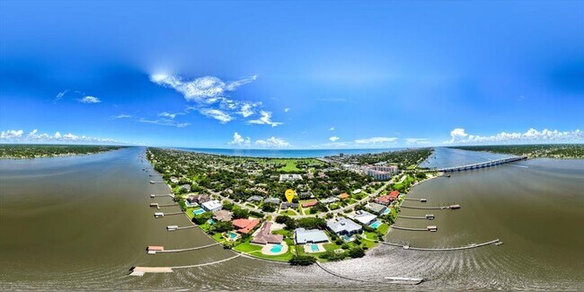 Building Photo - 105 John Anderson Dr