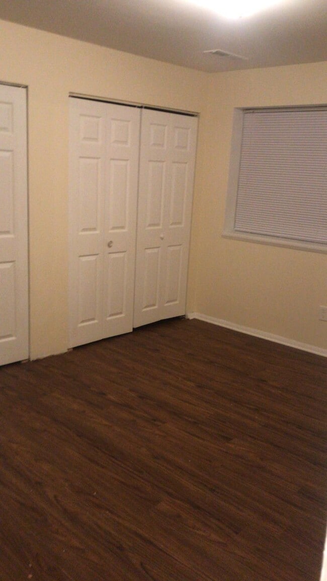 Building Photo - 3901 Pinkney Rd