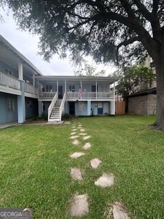 Primary Photo - 104 Stable Alley W