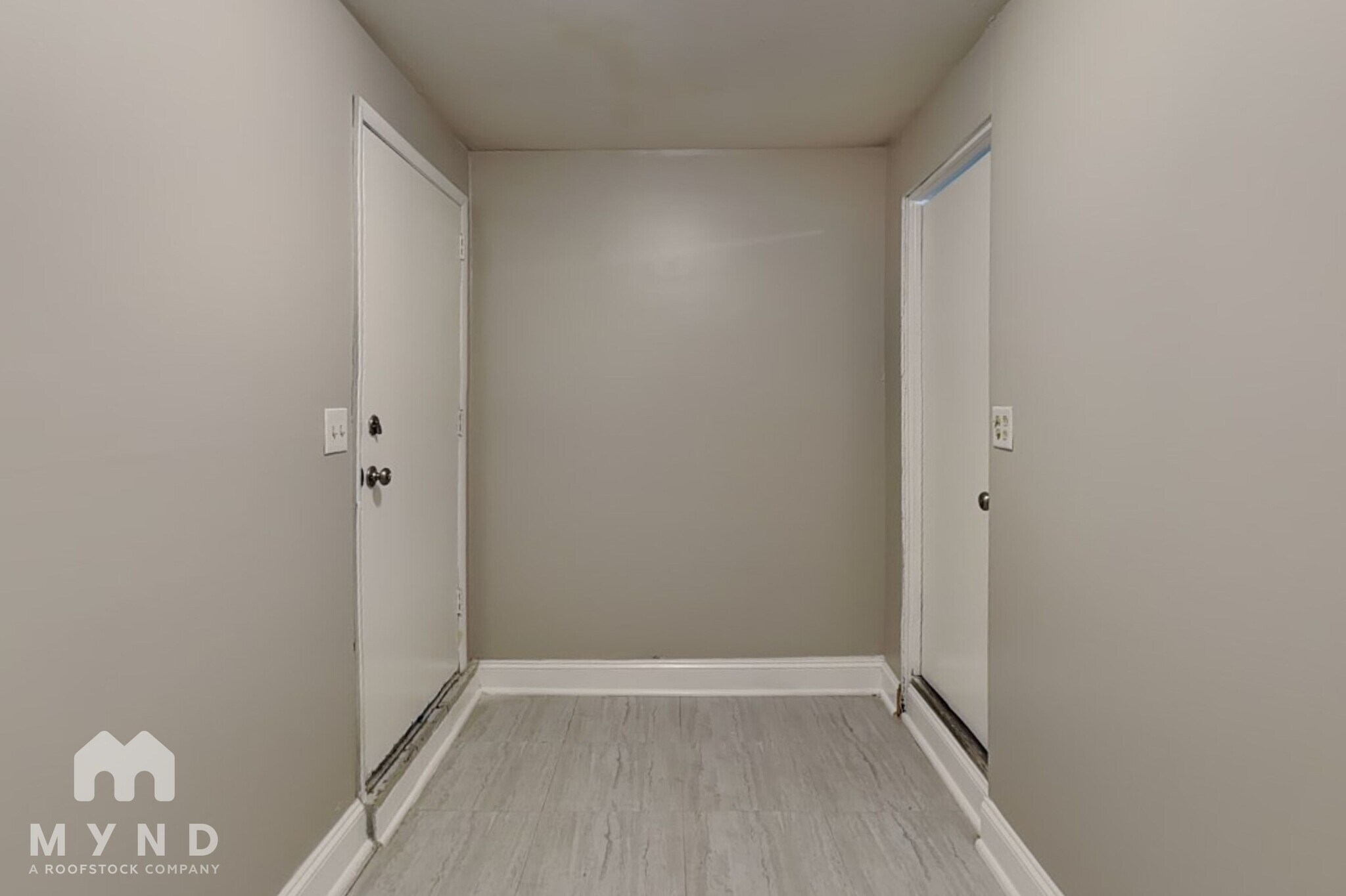 Building Photo - 1739 Pickering Dr