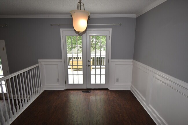 Building Photo - Coming Soon~ 3 Bedroom and 2 Bath- Great Outdoor Space (Pets Negotiable)