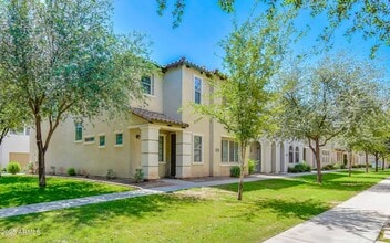 Building Photo - 3514 S Posse Trail