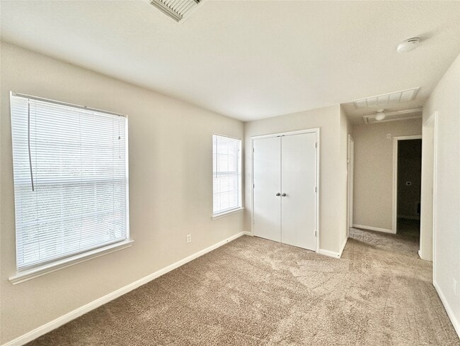 Building Photo - 18223 Fair Grange Ln