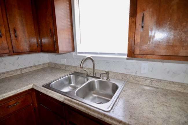 Building Photo - 4378 Dawson Dr