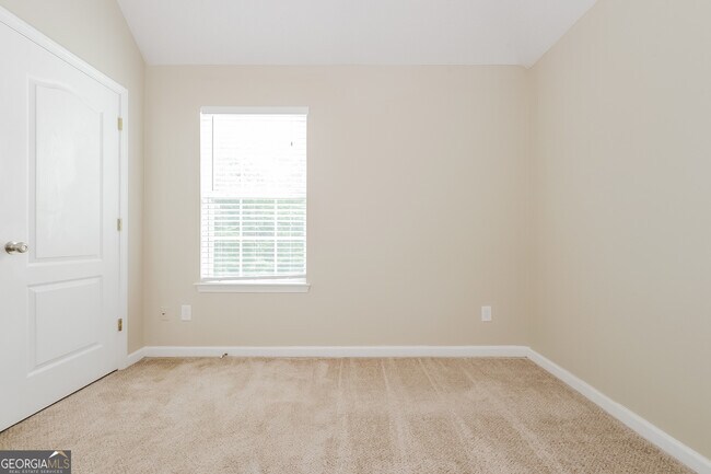 Building Photo - 2333 Brookgate Way