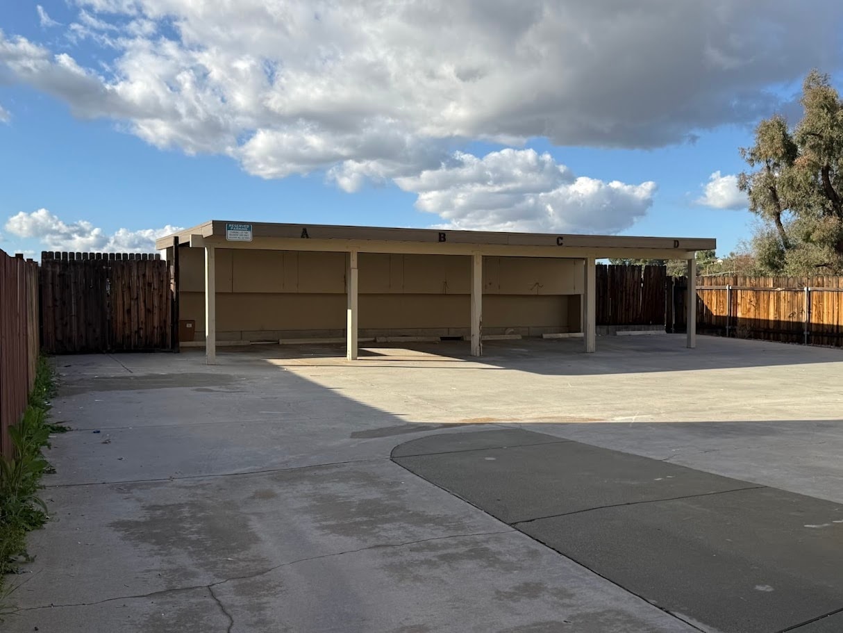 Building Photo - 28240 Via Princesa