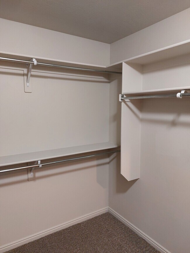 Building Photo - 2632 S 8800 W