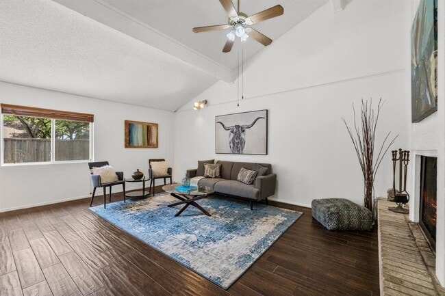 Building Photo - 11711 Shoshone Dr