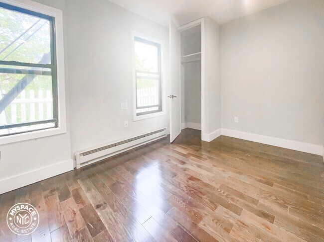 Building Photo - 199 Freeman St