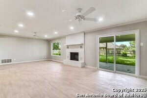 Building Photo - 212 Galvin Dr
