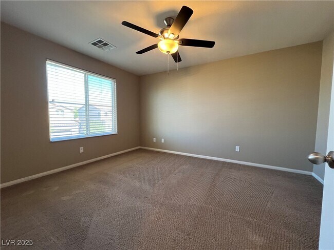 Building Photo - 10973 Sardinia Sands Dr