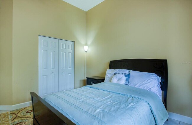 Building Photo - 8736 54th Ave E