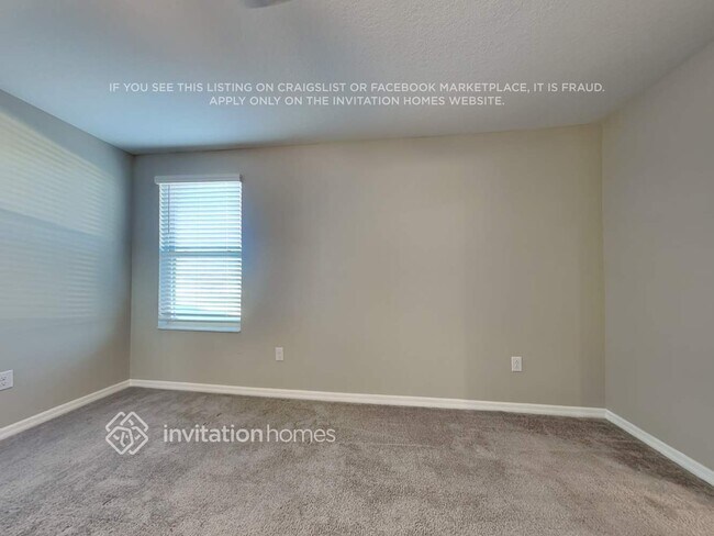 Building Photo - 15614 Greenleaf Bay St