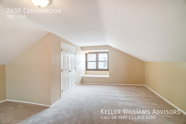 Building Photo - 2650 Cedarbrook-