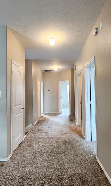 Building Photo - 18535 Creek Landing Ct