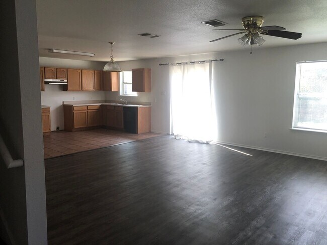 Building Photo - Shainfield Place