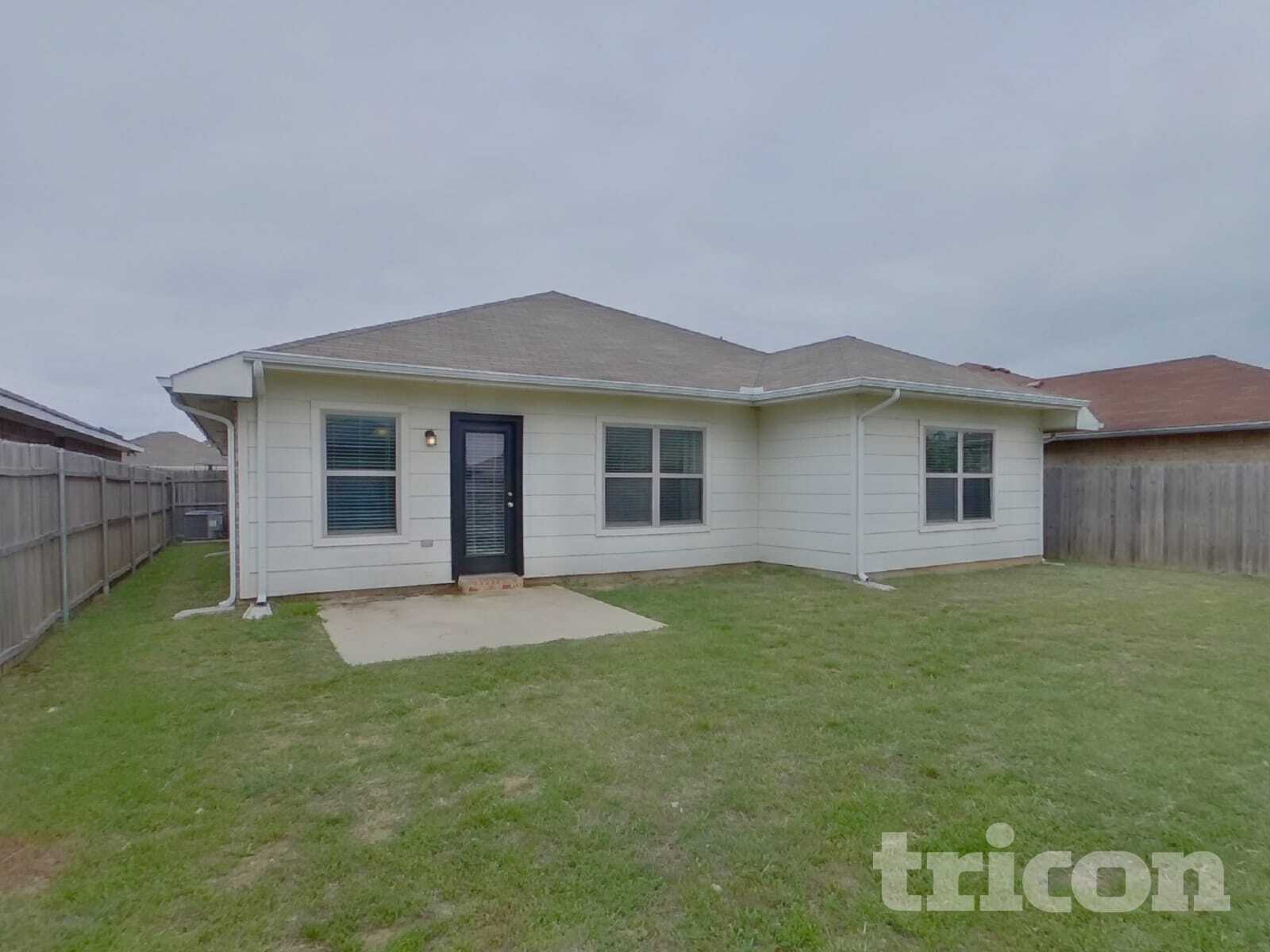 Building Photo - 9157 Abaco Way