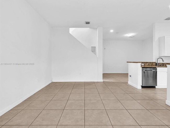 Building Photo - 2771 Treasure Cove Cir