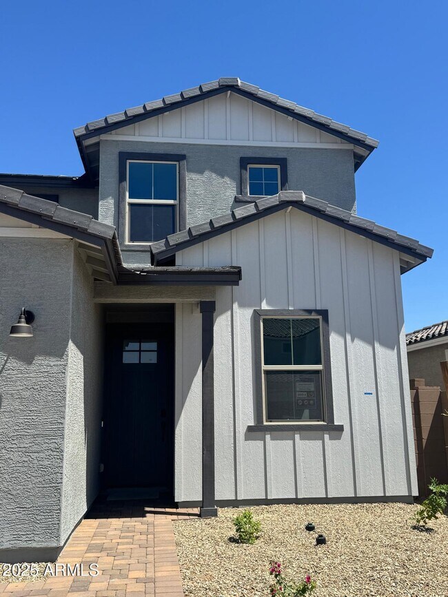 Building Photo - 25255 N 172nd Ln