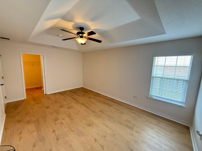 Building Photo - 1681 Village Pkwy