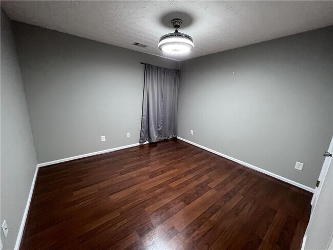 Building Photo - 4234 Windale Dr NW