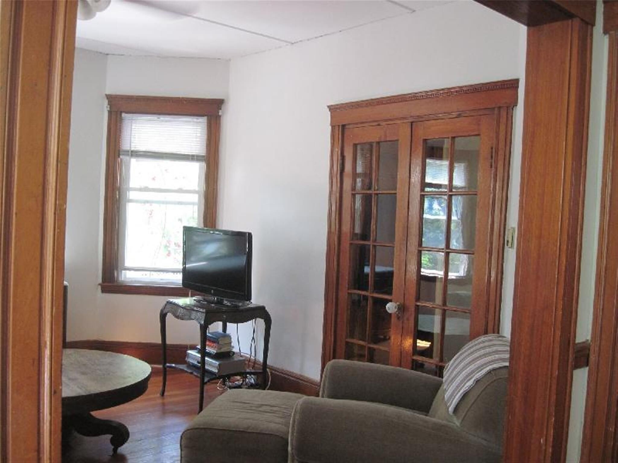 Building Photo - 81 Bartlett St