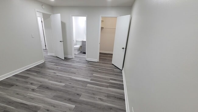 Building Photo - 378 Sandalwood Ln