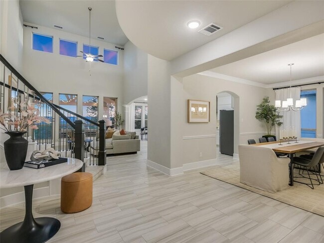 Building Photo - 2610 Sunset Vista Cir