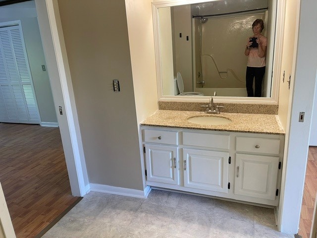 Jack & Jill bathroom between upper level bedrooms - 1135 Breckenridge Dr