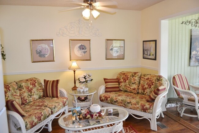 Building Photo - West Gate Area | Furnished | House